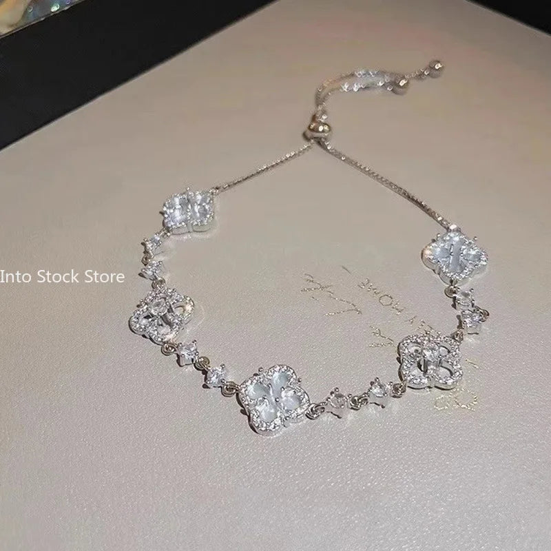 clover diamond bracelet