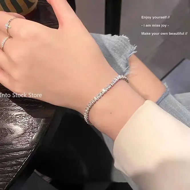 clover diamond bracelet